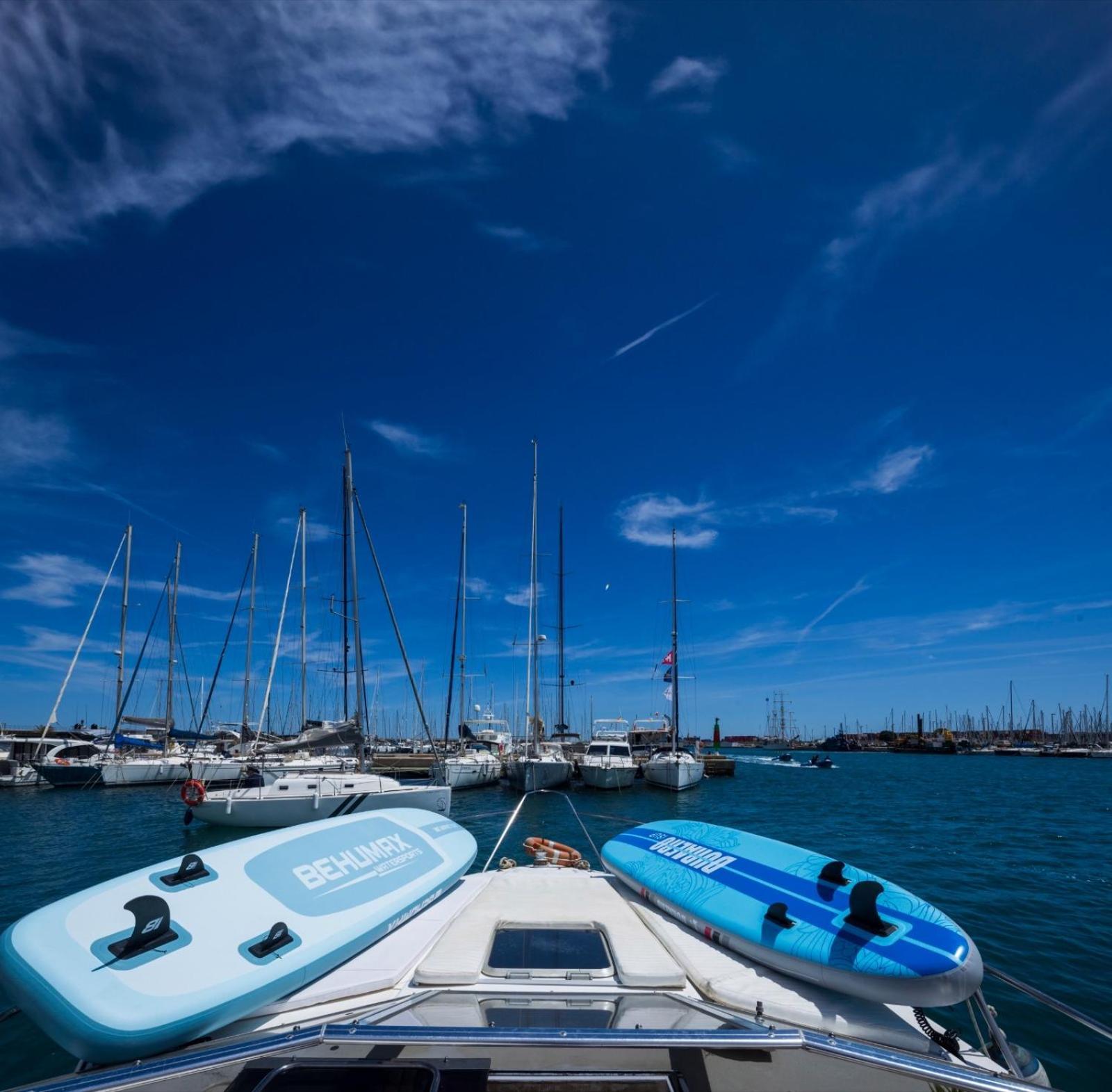 Hotel Alojamiento En Barco Voralamar Valenza Esterno foto